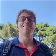 Laureato in Genetica e Biologia Molecolare impartisco lezioni di Biologia per scuole secondarie di secondo grado